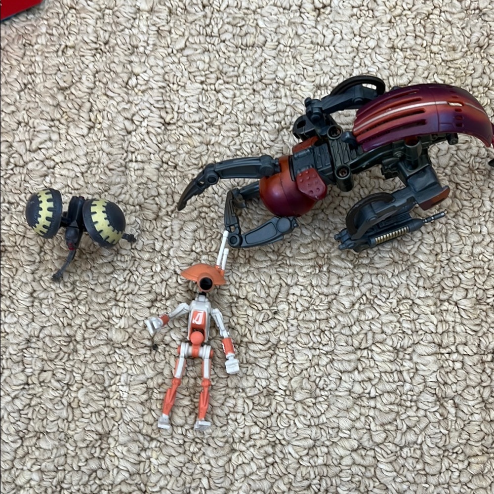 Star Wars mixed droid-robots